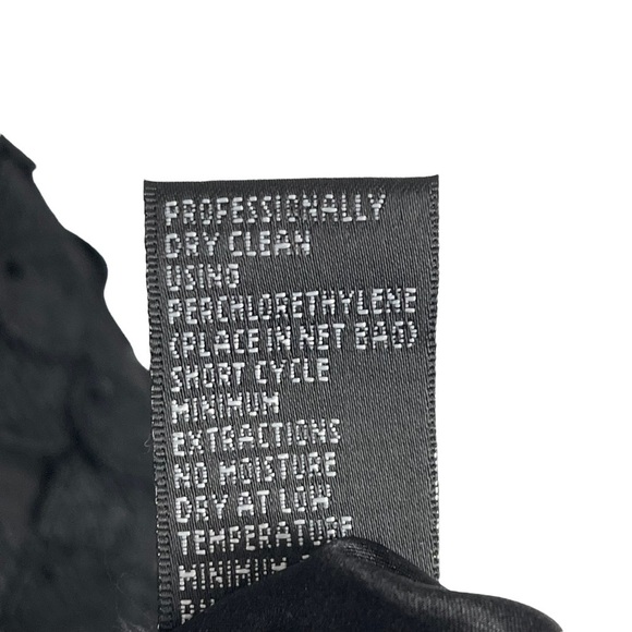 CARMEN MARC VALVO BLACK LATTICE DOT APPLIQUE CRYSTAL SLEEVELESS SHEATH DRESS - Picture 15 of 15